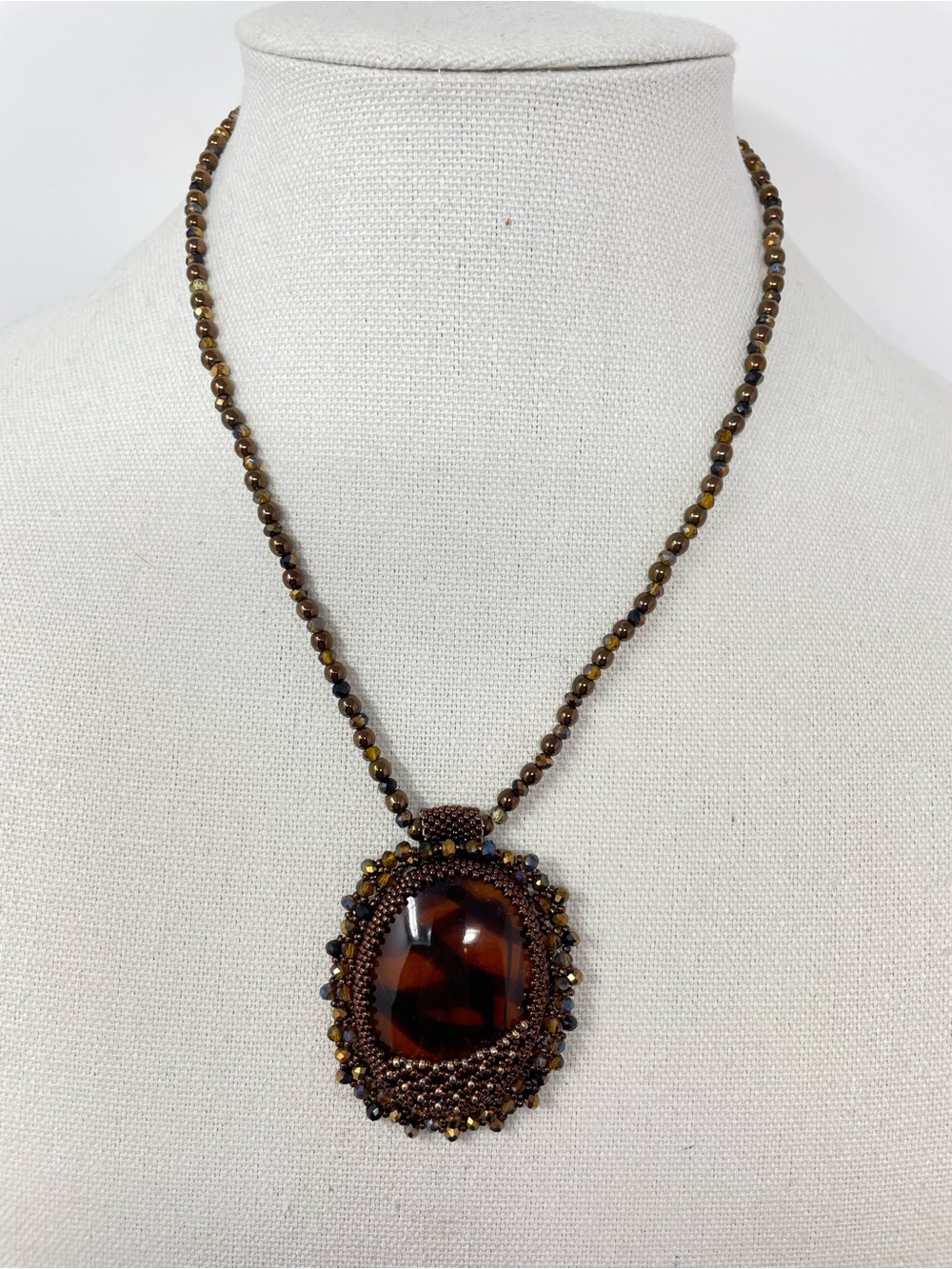 Hand beaded necklace measurements in pictures